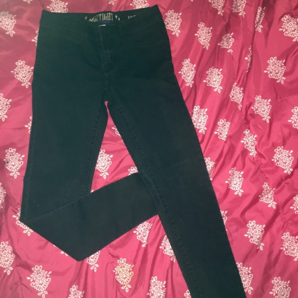 New without tags; Refuge Black Skinny Jeans